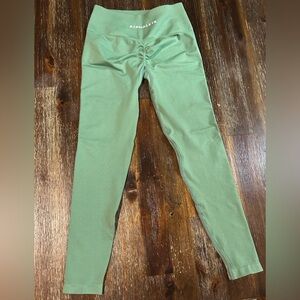 NWOT Alphalete amplify Ivy leggings size medium